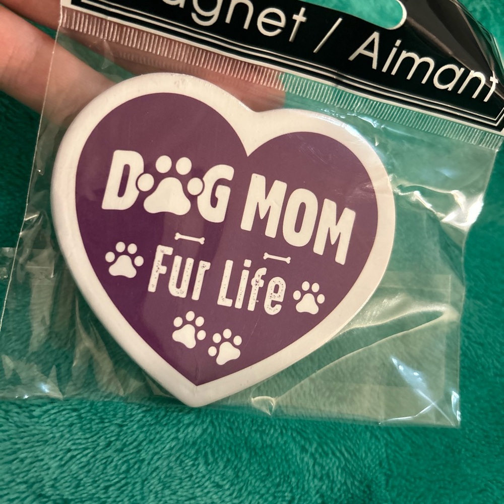 Purple Heart-Shaped Dog Mom Magnet